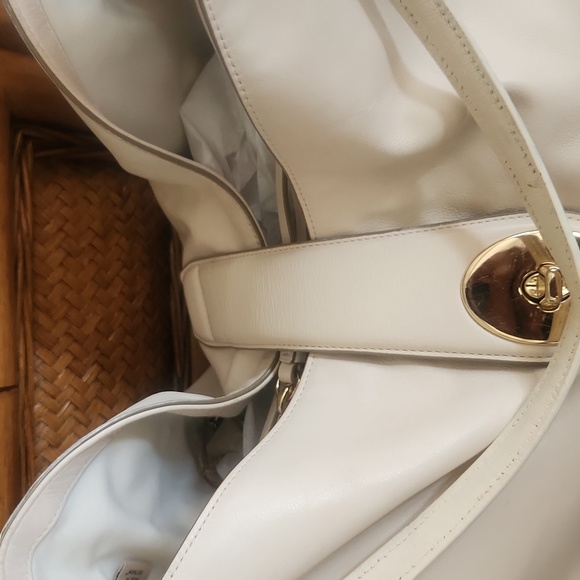 Coach creme bag - Picture 2 of 11